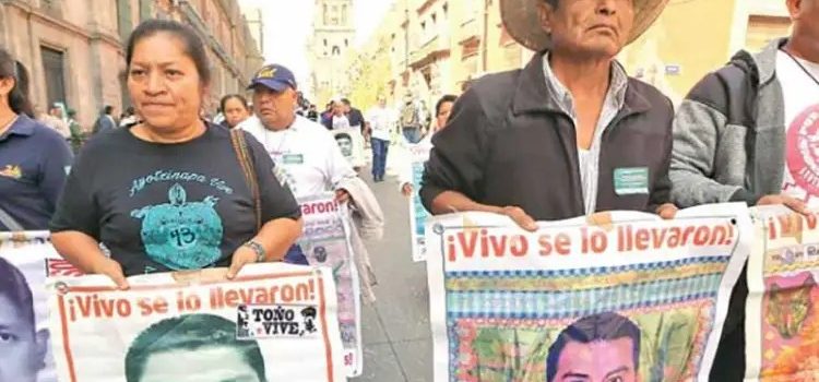 Denuncian a juez que liberó a 120 implicados en caso Ayotzinapa