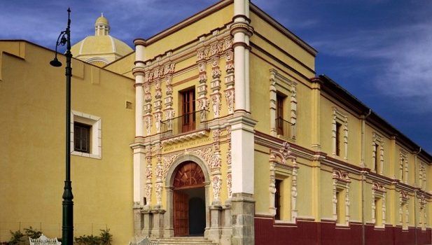 El Museo de Arte del Estado de Veracruz presenta exposición de piñatas