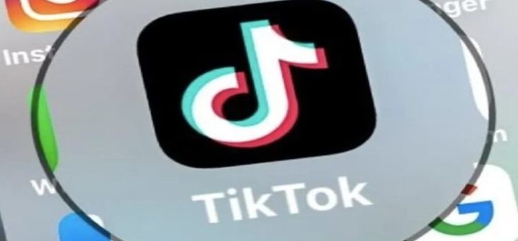Prohíben TikTok en dispositivos móviles del Gobierno de Canadá