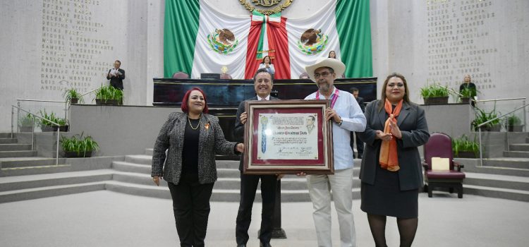 Gobierno otorga la Medalla Adolfo Ruiz Cortines 2023 en reconocimiento al rescate del son jarocho