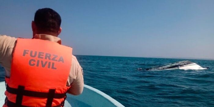 Se hunde yate con 10 personas a bordo, en Veracruz