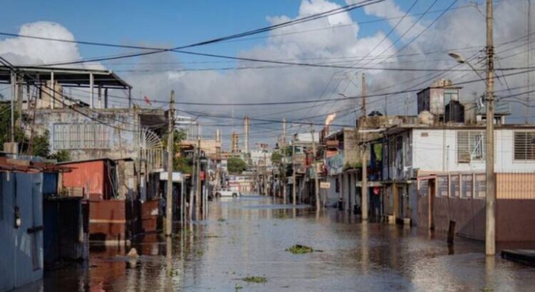 Crecida del río Coatzacoalcos deja 60 comunidades afectadas en Minatitlán