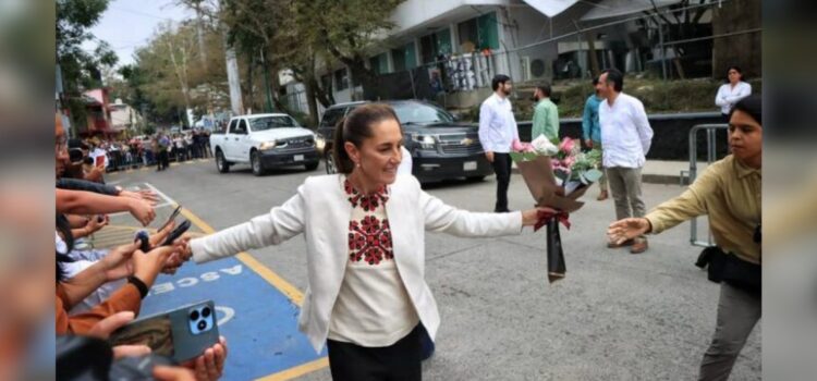 Derrumbe en Cumbres de Maltrata, repararlo “llevará su tiempo”: Claudia Sheinbaum