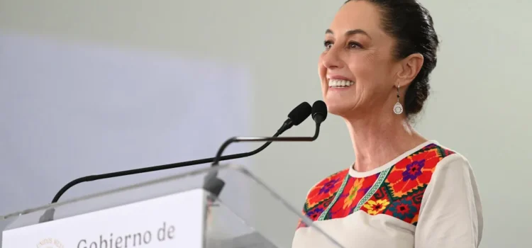 Sheinbaum va por elevar a rango constitucional la ‘Pensión Mujeres’, beca ‘Rita Cetina’ y ‘Salud Casa por Casa’