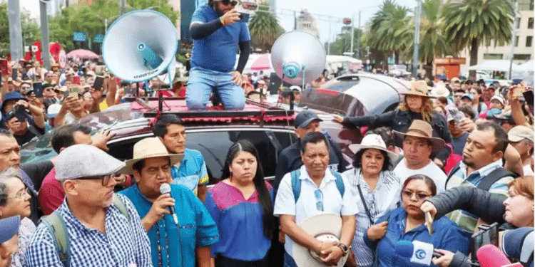 Pide el Gobierno federal a la CNTE “pensar en los niños”