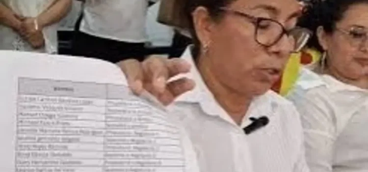 Renuncia candidata del PT a la alcaldía de Las Choapas, Veracruz Renuncia candidata del PT a la alcaldía de Las Choapas, Veracruz