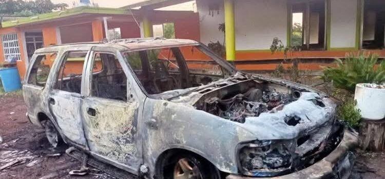 Queman camioneta de candidato a la alcaldía de Jilotepec, Veracruz