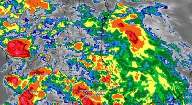 “Barry” toca tierra al norte de Veracruz